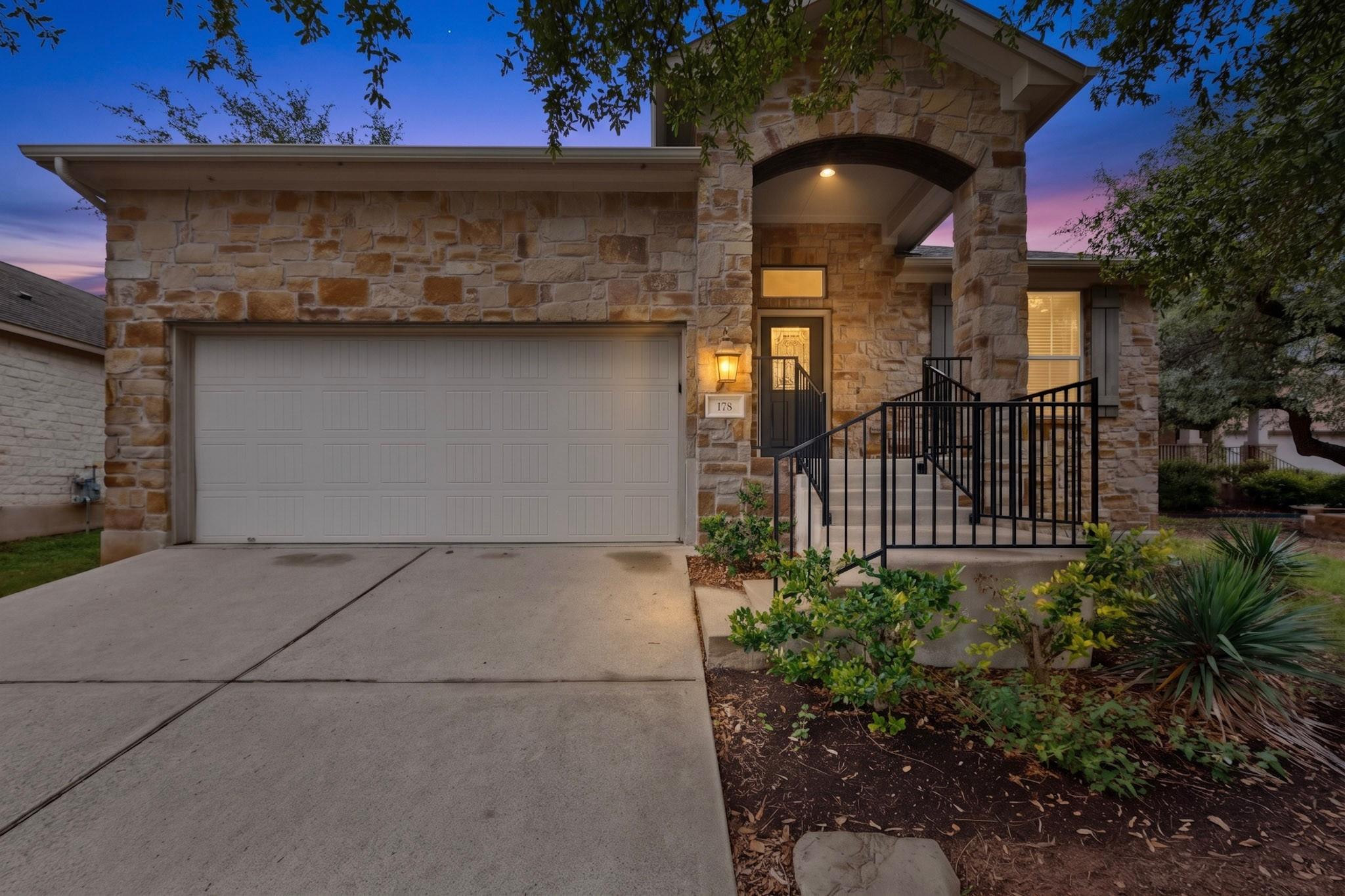 178 Limestone Trail Austin TX 78737