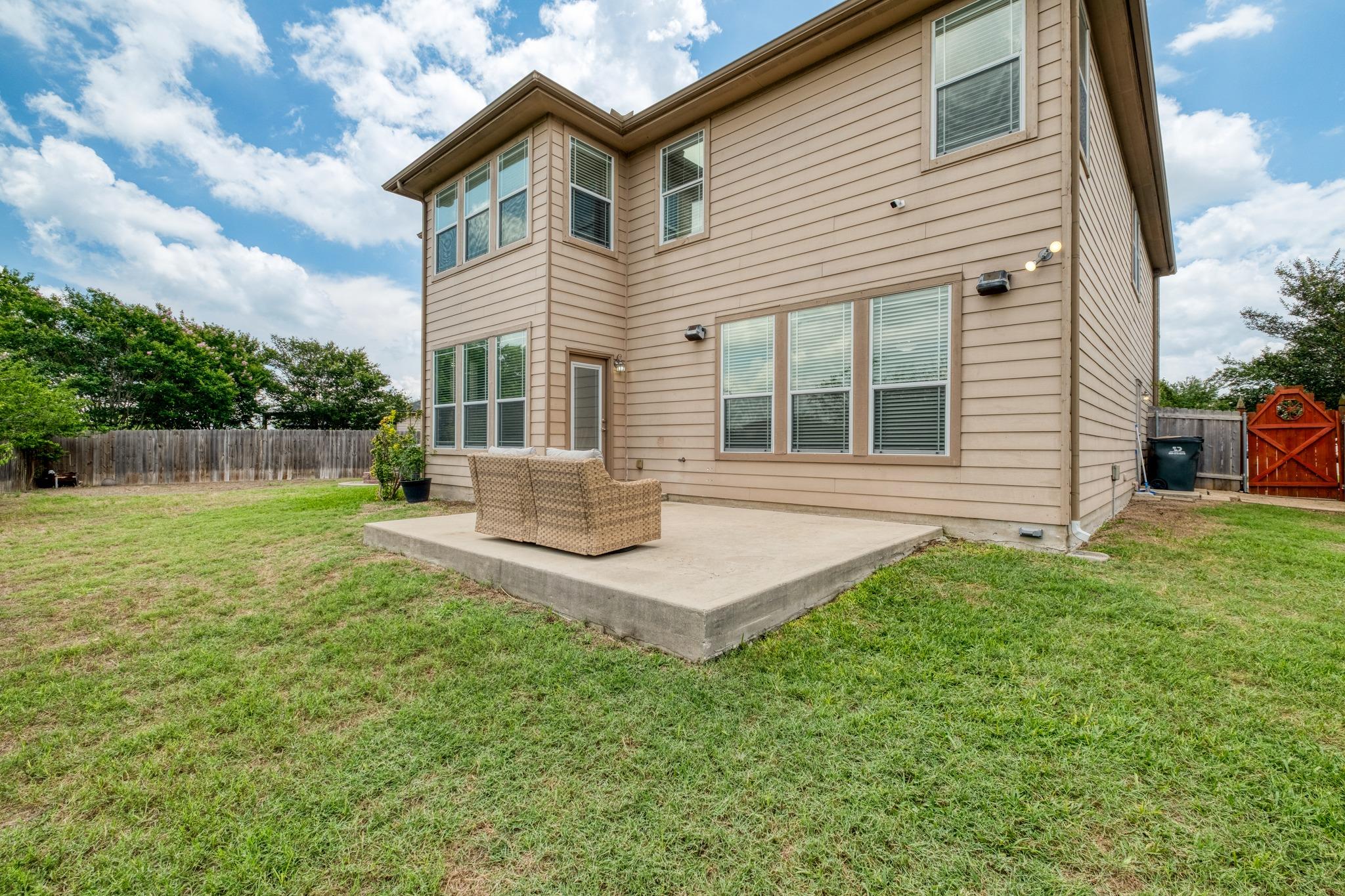 141 Clematis Court Kyle TX 78640
