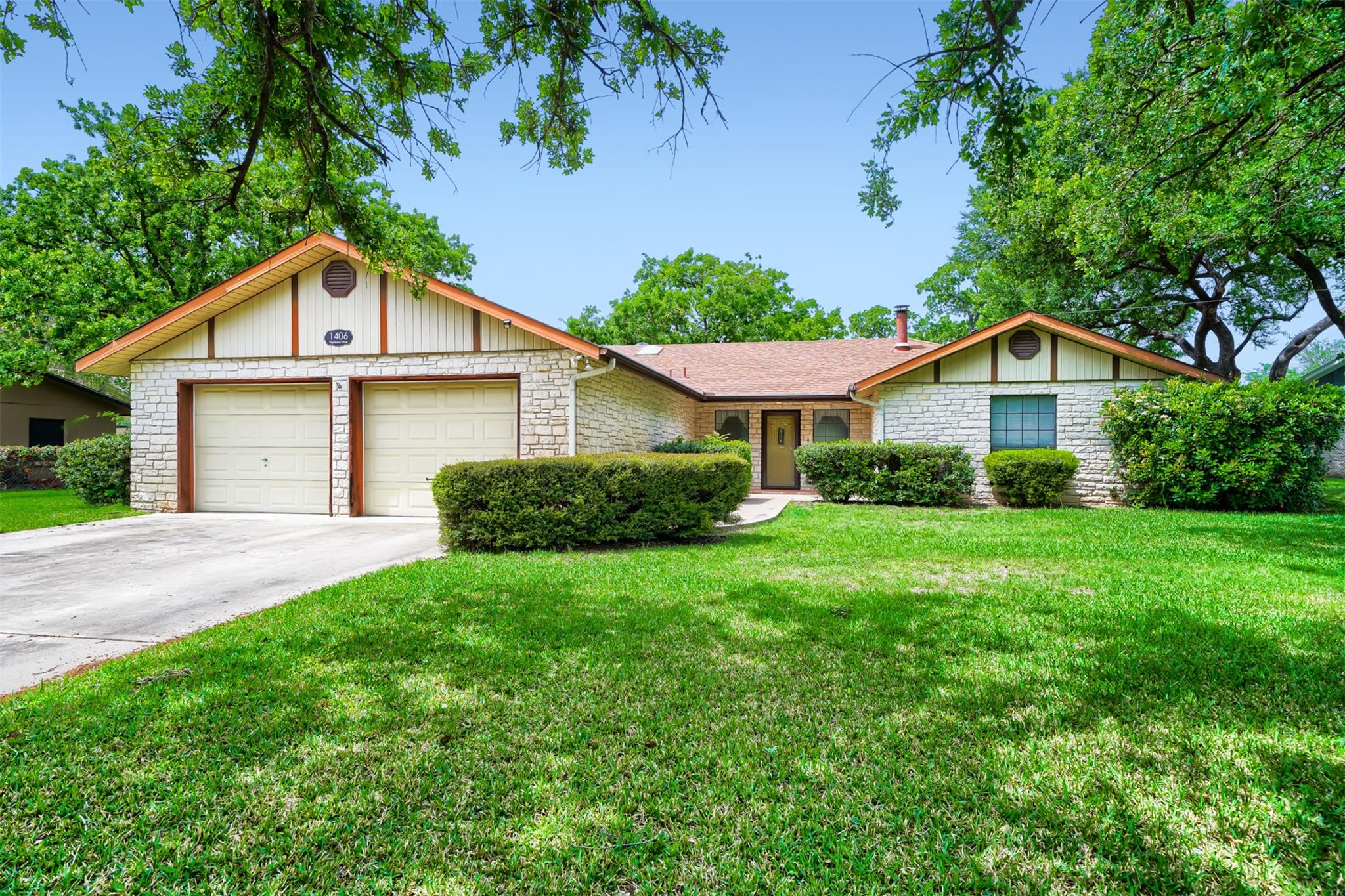 1406 Highland Drive Marble Falls TX 78654