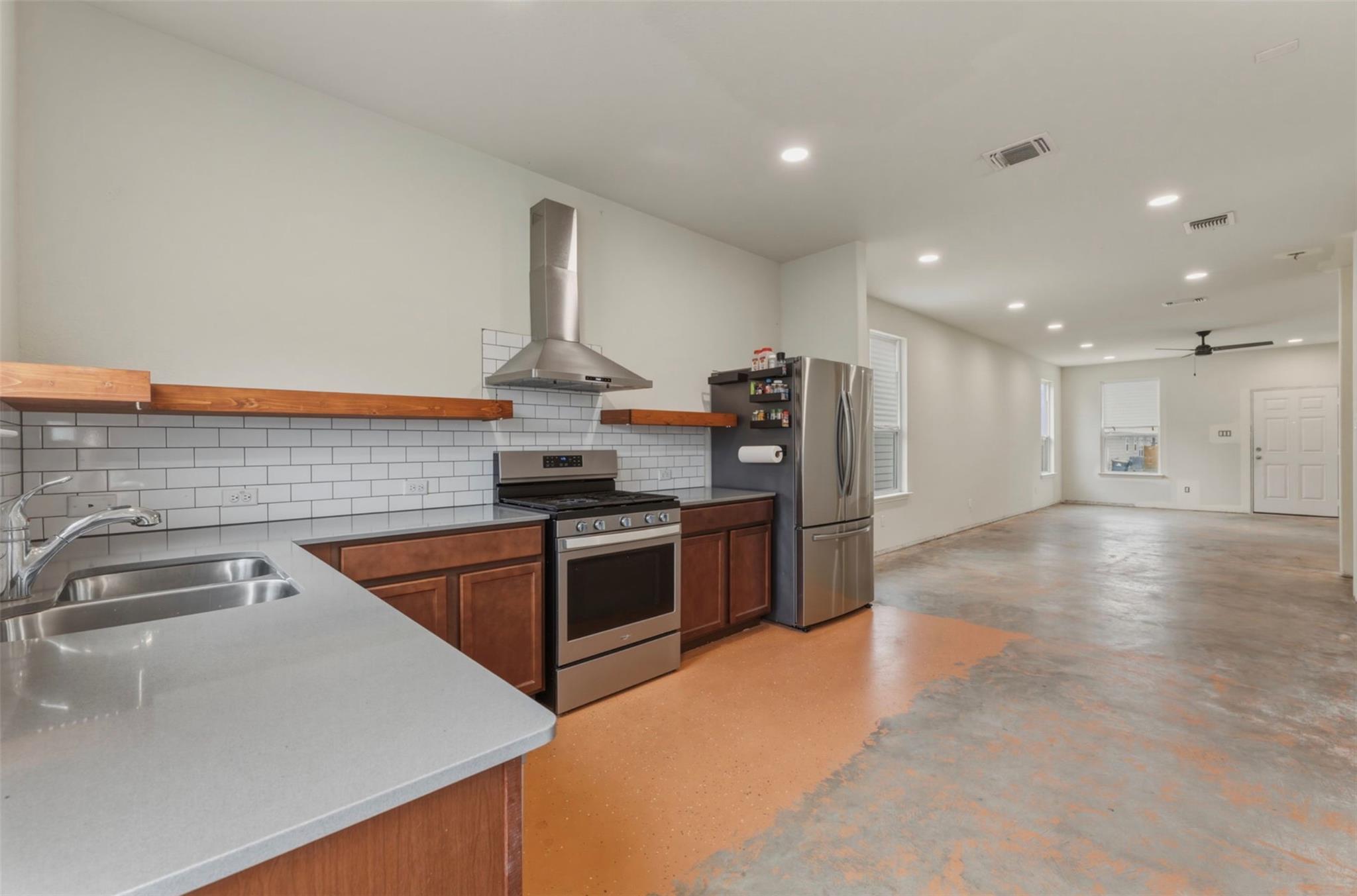 155 Big Leaf Drive Buda TX 78610