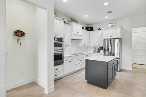 705 Pheasant Meadow Liberty Hill TX 78642