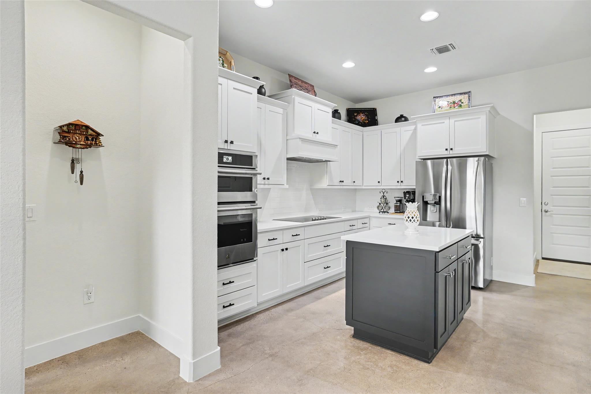 705 Pheasant Meadow Liberty Hill TX 78642