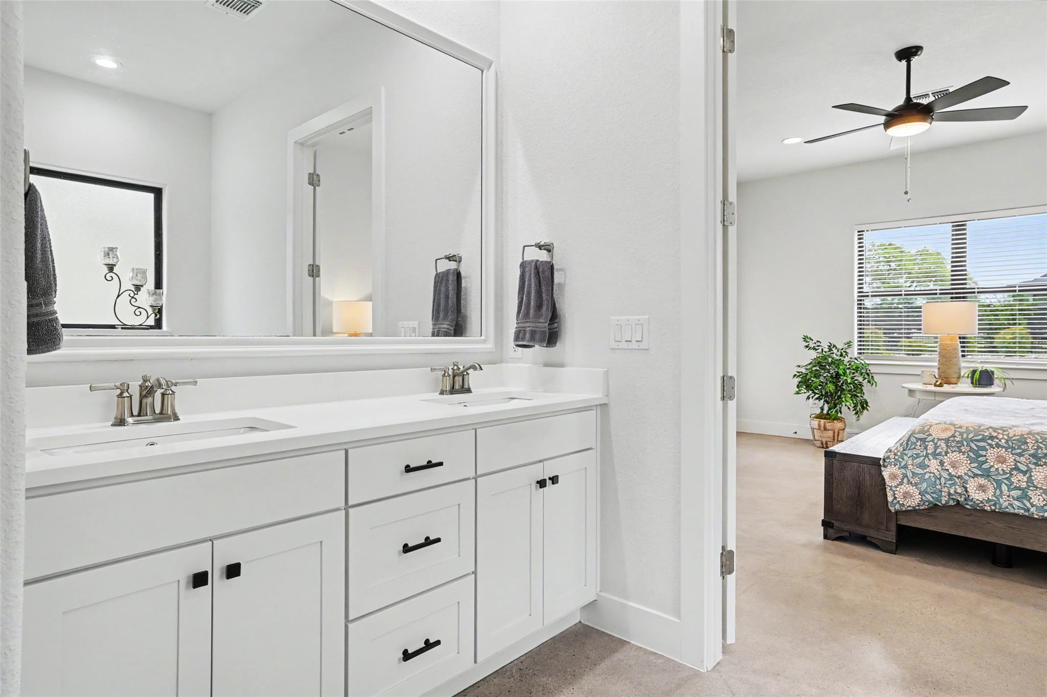 705 Pheasant Meadow Liberty Hill TX 78642