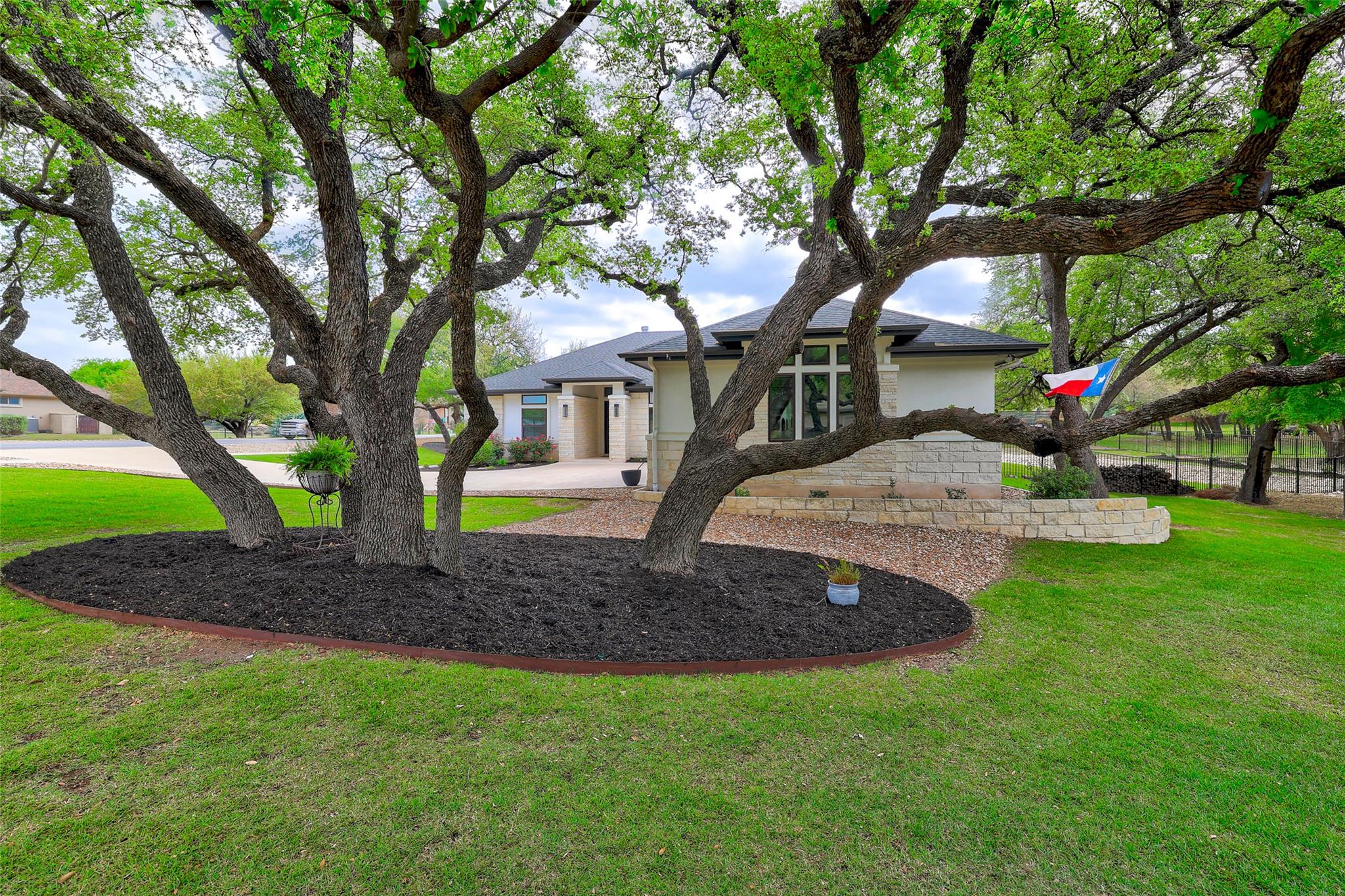 705 Pheasant Meadow Liberty Hill TX 78642