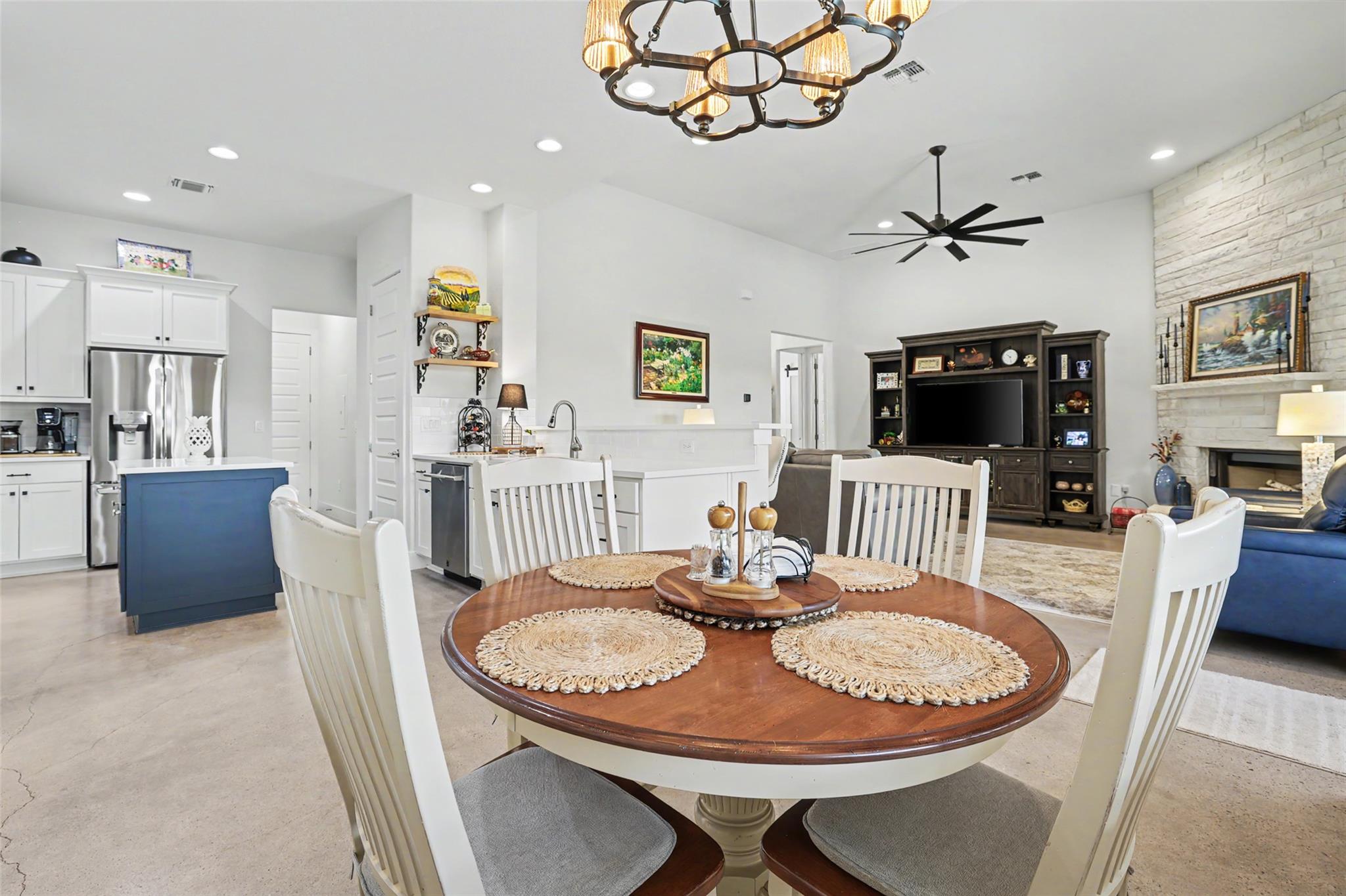 705 Pheasant Meadow Liberty Hill TX 78642