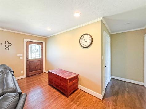 1401 Fm 112 Lexington TX 78947