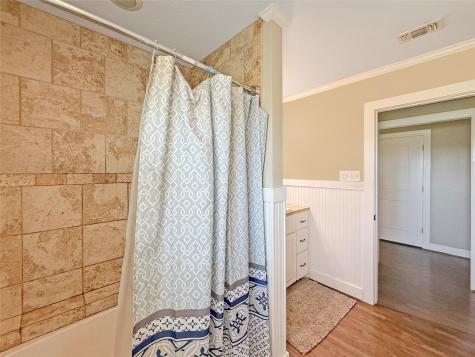 1401 Fm 112 Lexington TX 78947
