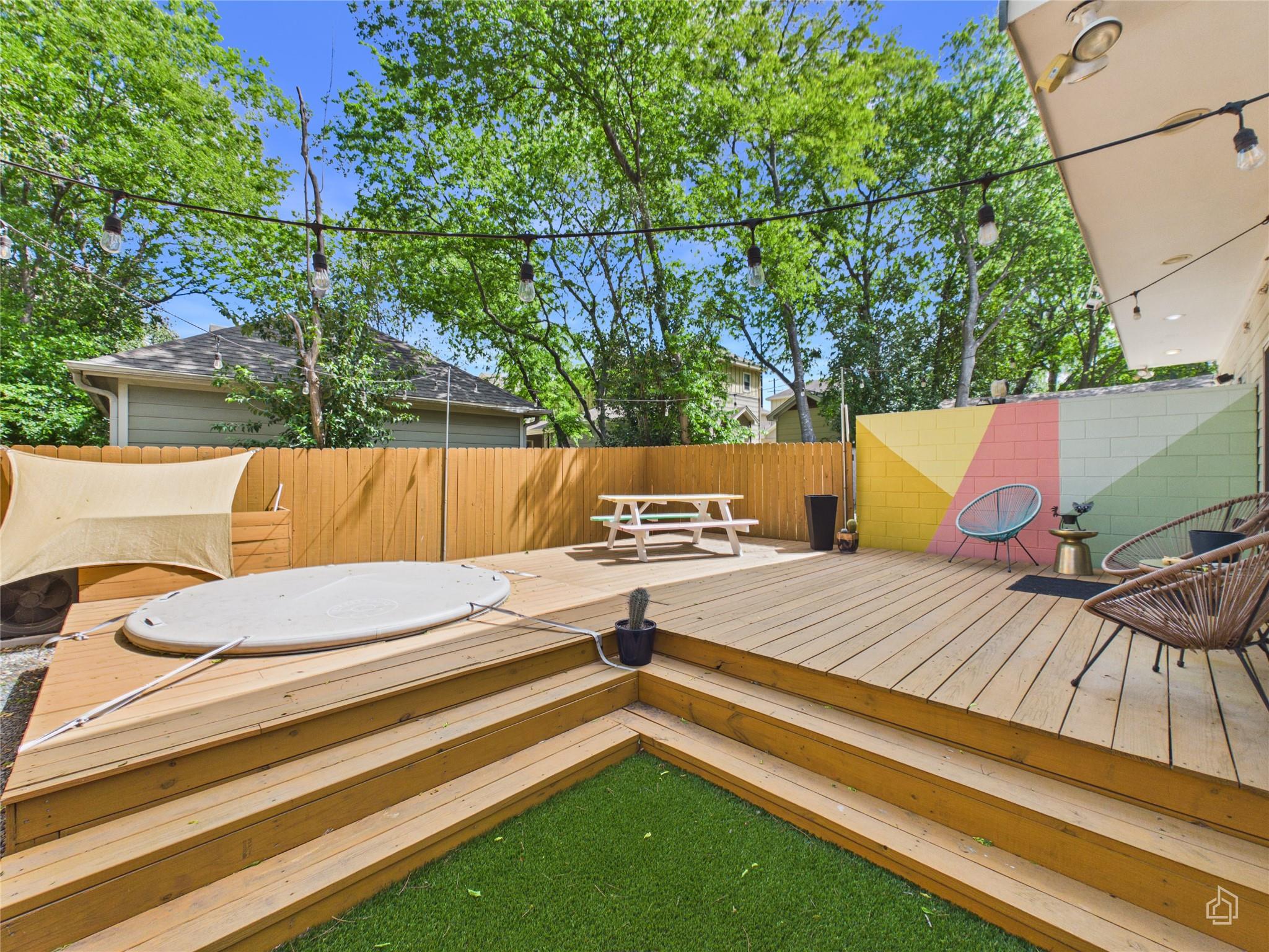2503 S 6th Street Austin TX 78704
