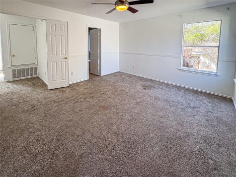 11704 Paul E Anderson Drive Austin TX 78748