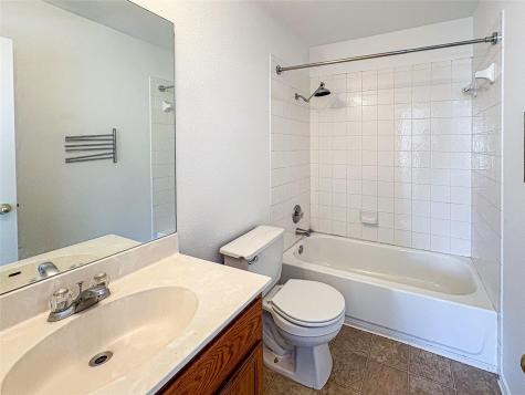 11704 Paul E Anderson Drive Austin TX 78748