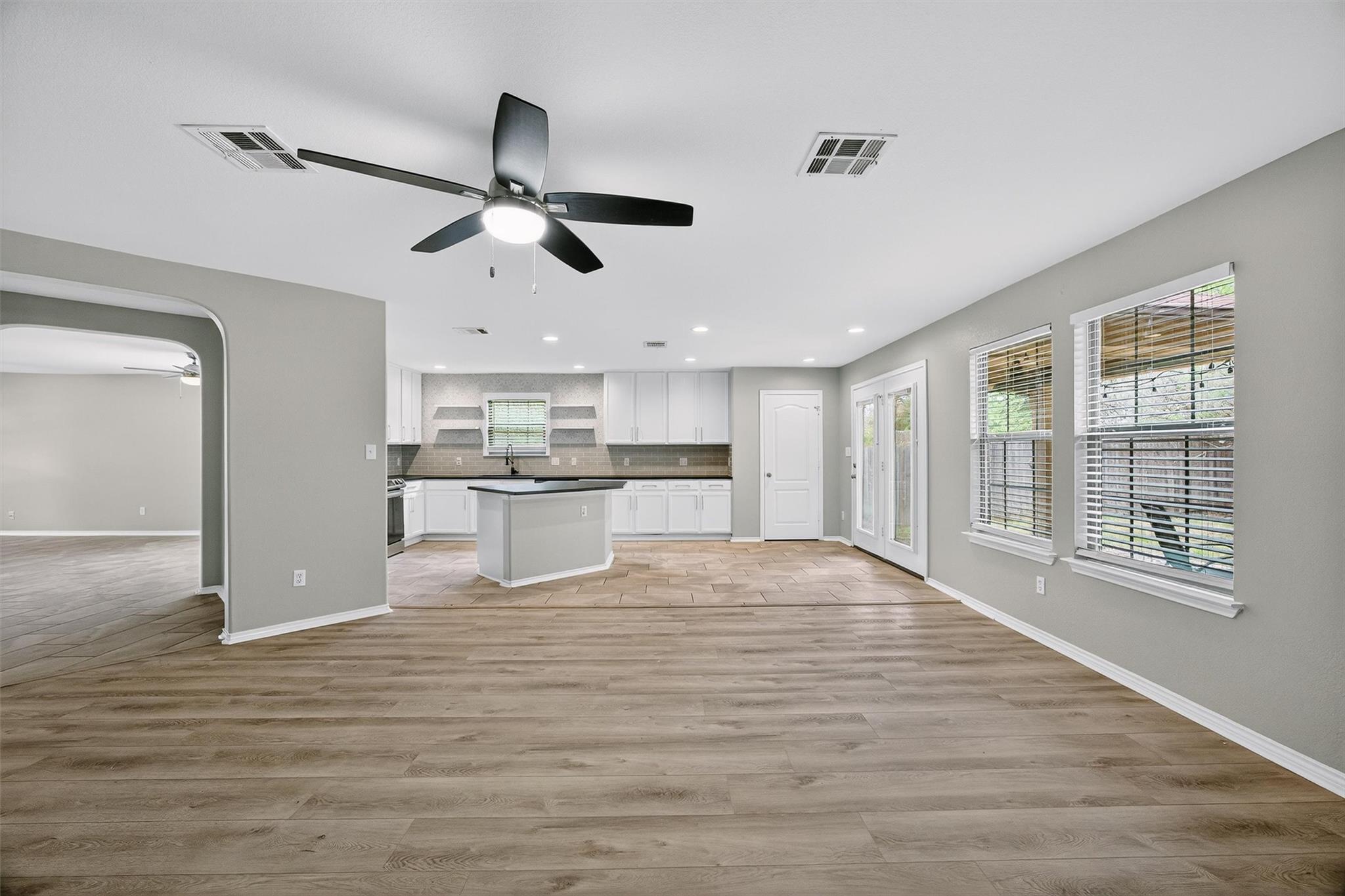 242 Wildwood Drive Georgetown TX 78633