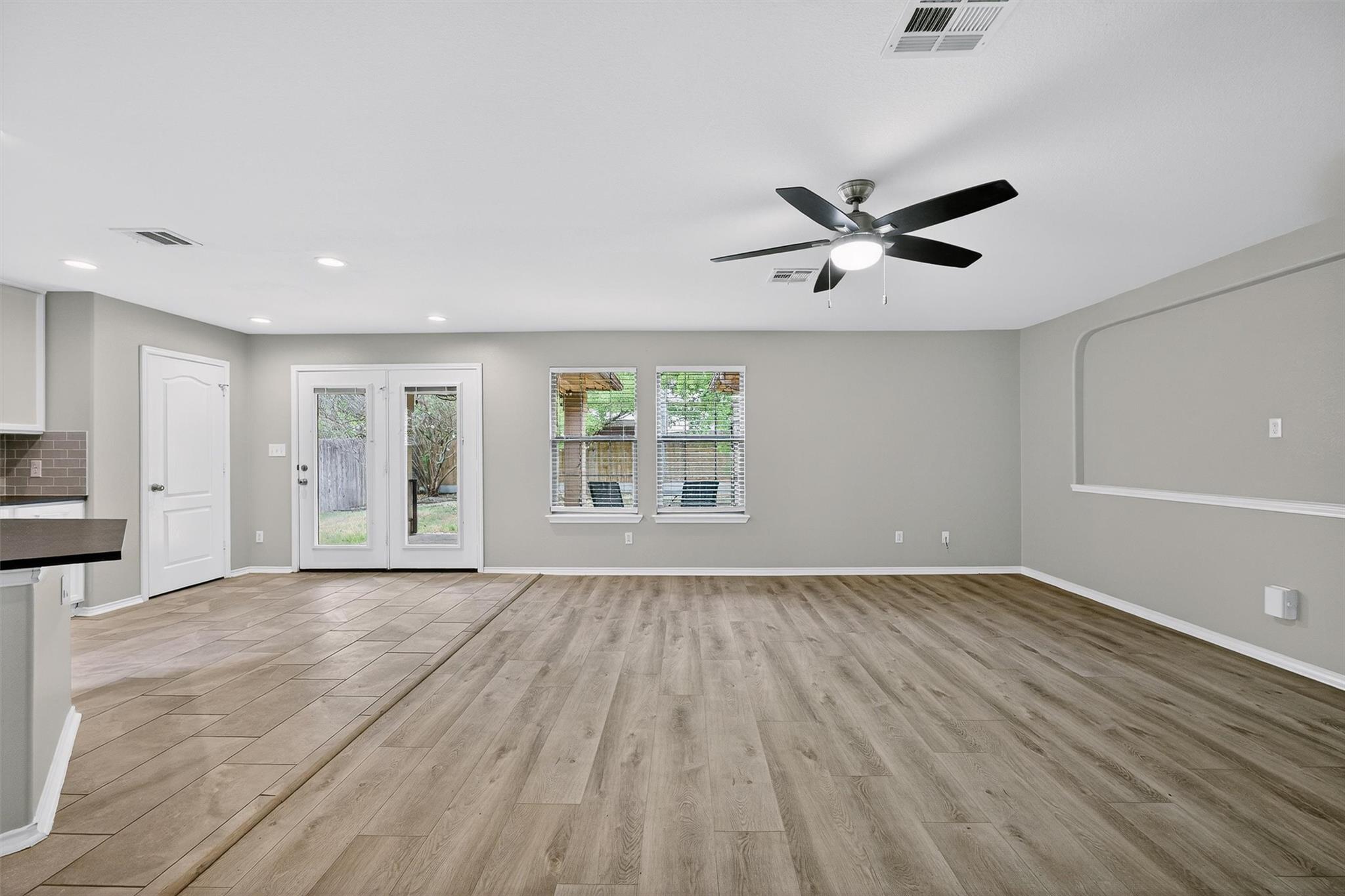 242 Wildwood Drive Georgetown TX 78633