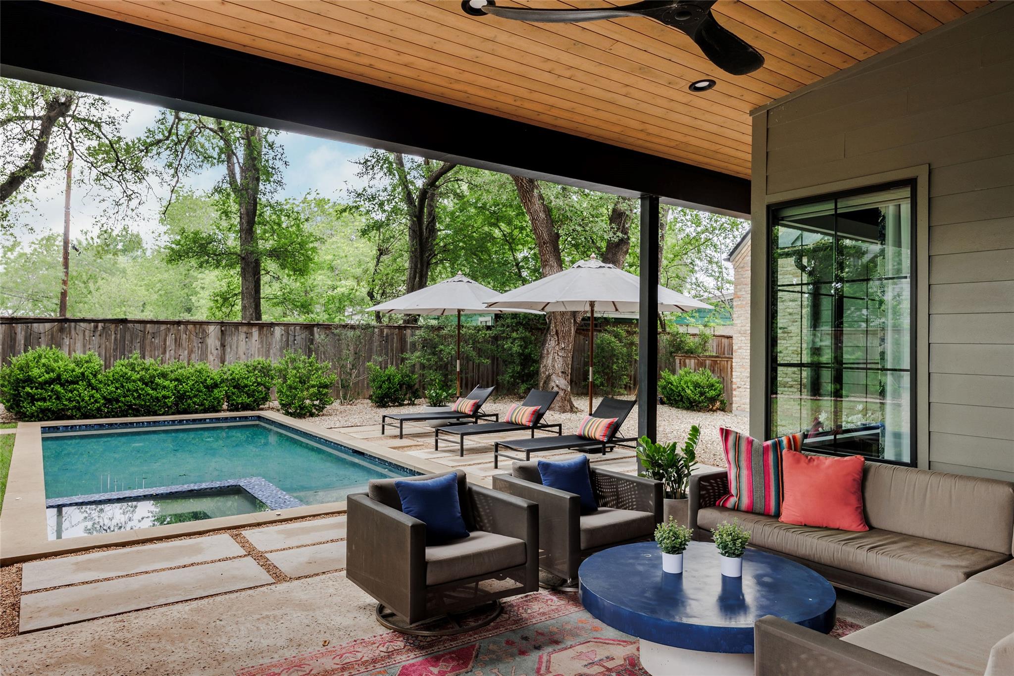 2311 Westoak Drive Austin TX 78704