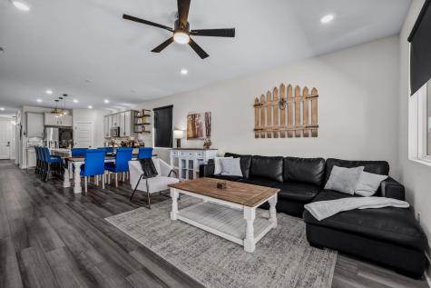 307 Gray Fox Loop Hutto TX 78634