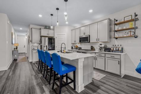 307 Gray Fox Loop Hutto TX 78634