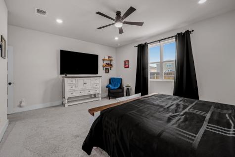307 Gray Fox Loop Hutto TX 78634