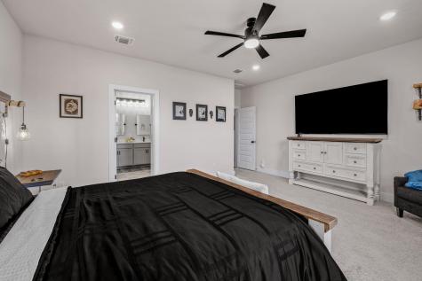 307 Gray Fox Loop Hutto TX 78634