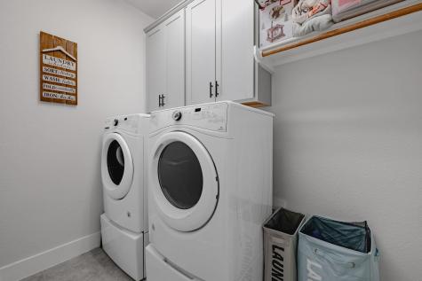 307 Gray Fox Loop Hutto TX 78634