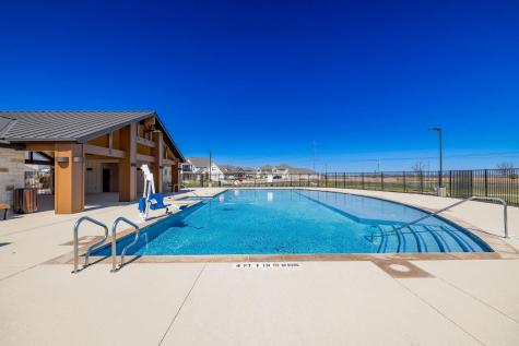 307 Gray Fox Loop Hutto TX 78634