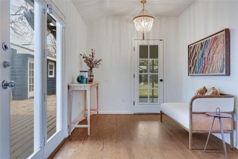 2908 Perry Lane Austin TX 78731