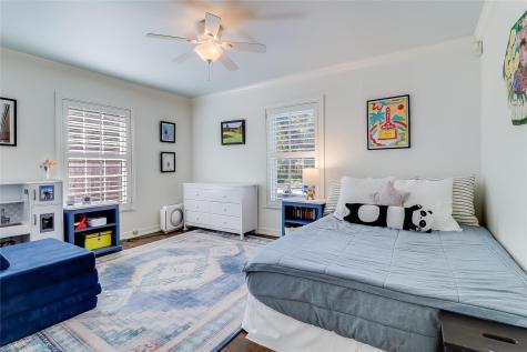 2908 Perry Lane Austin TX 78731