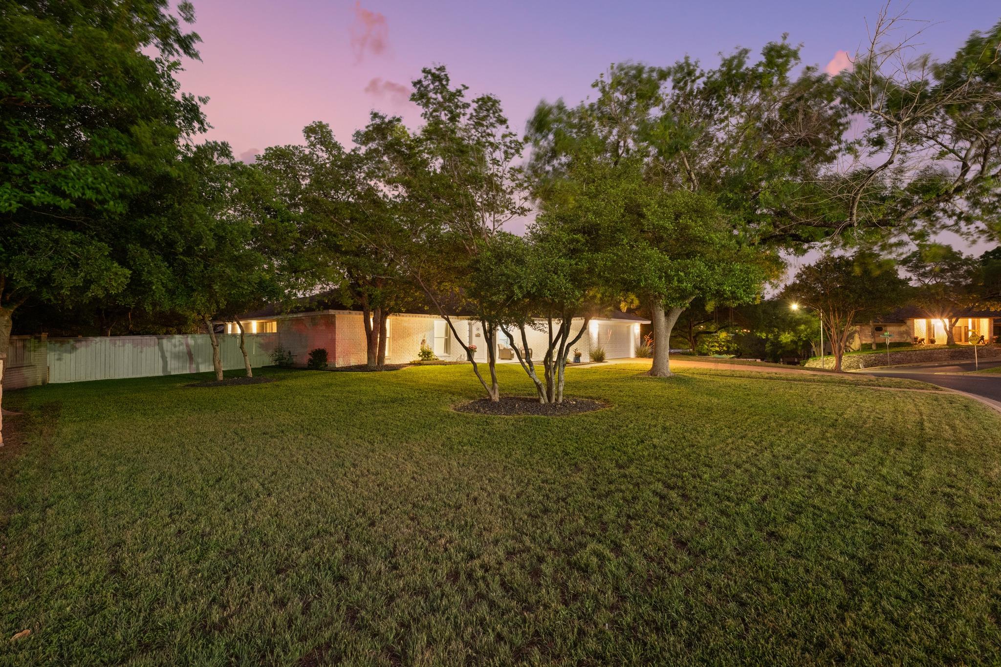 6104 Carry Back Lane Austin TX 78746
