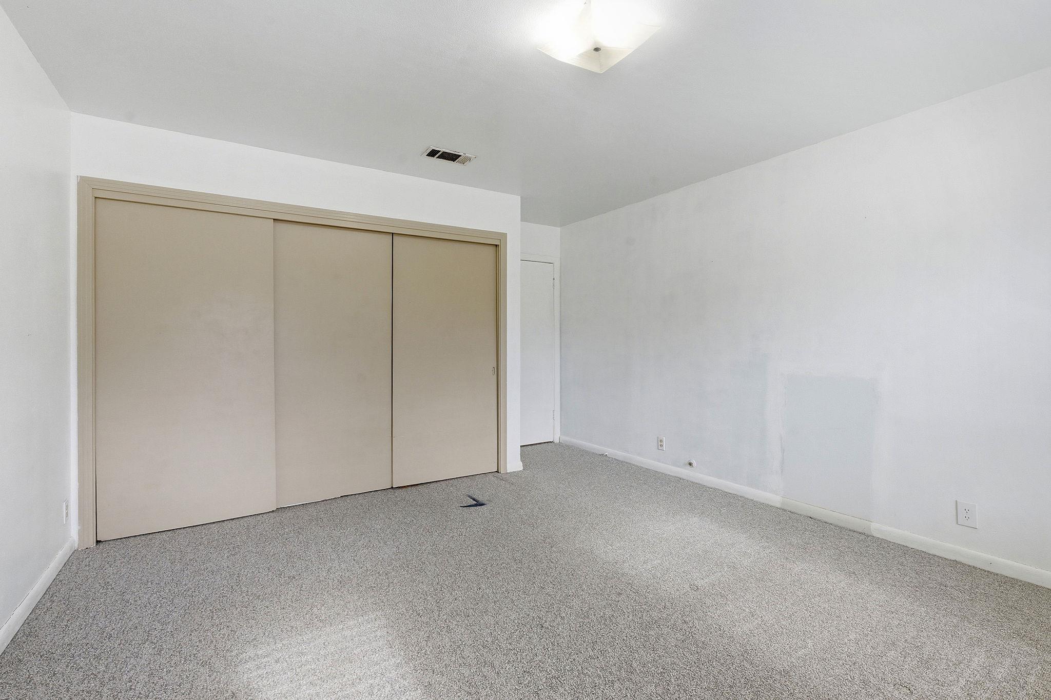 811 Nixon Street Lockhart TX 78644