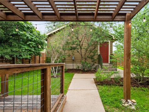 6013 Perlita Drive Austin TX 78724