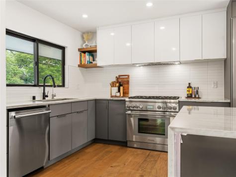 4502 Mountain Path Drive Austin TX 78759