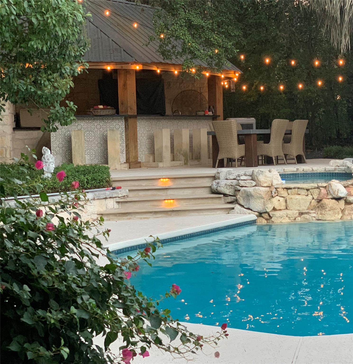6705 Bridge Hill Cove Austin TX 78746