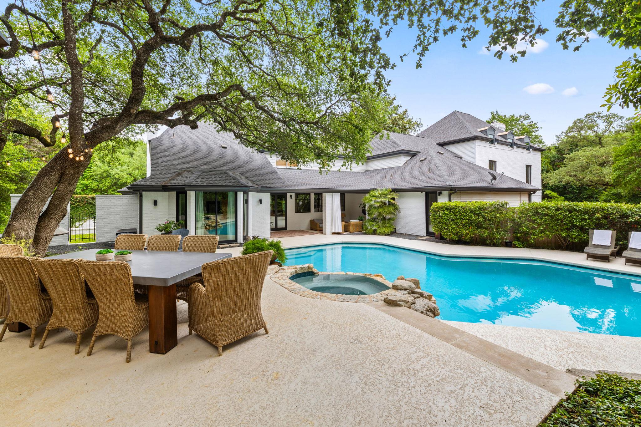 6705 Bridge Hill Cove Austin TX 78746