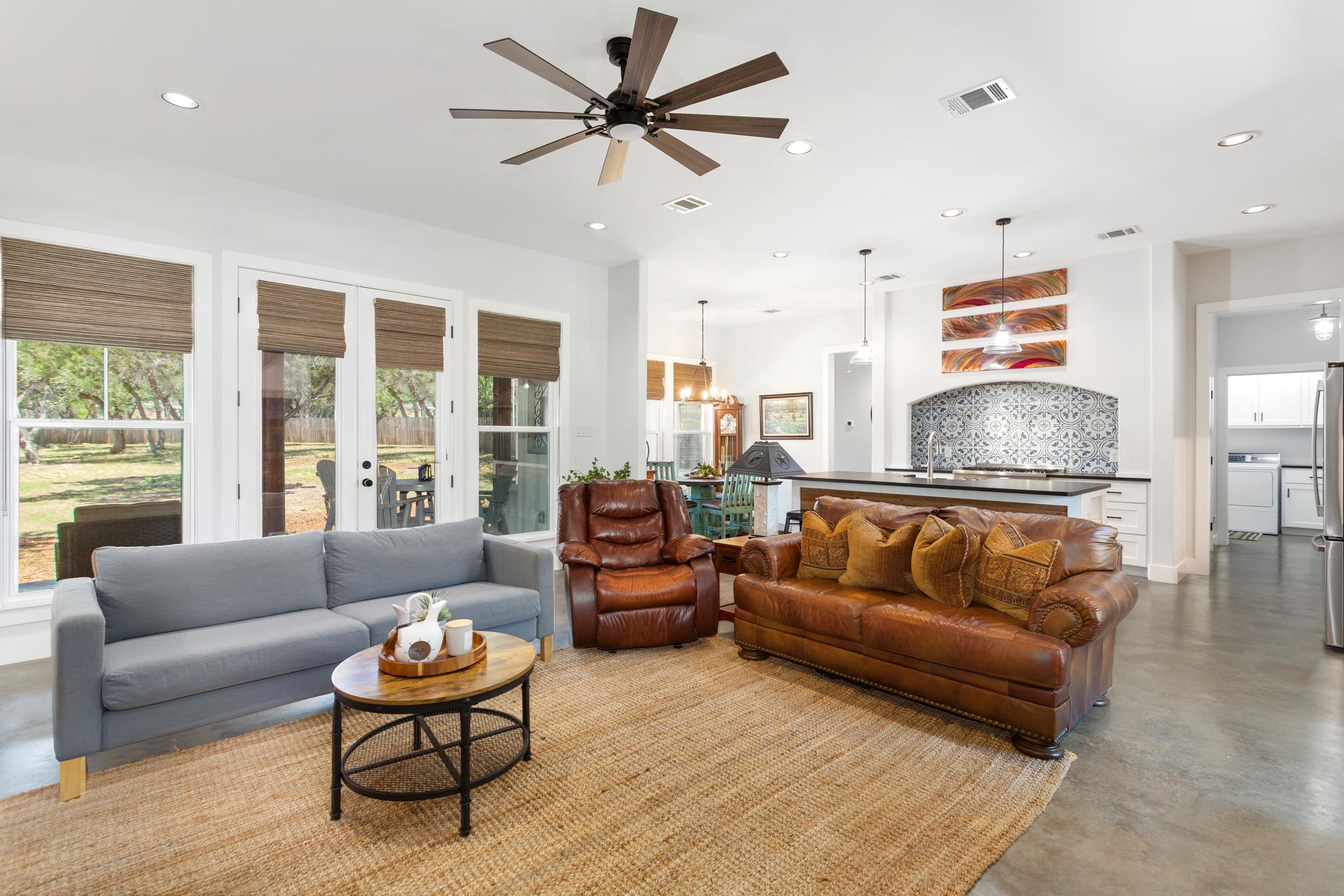 2 Senisa Lane Wimberley TX 78676
