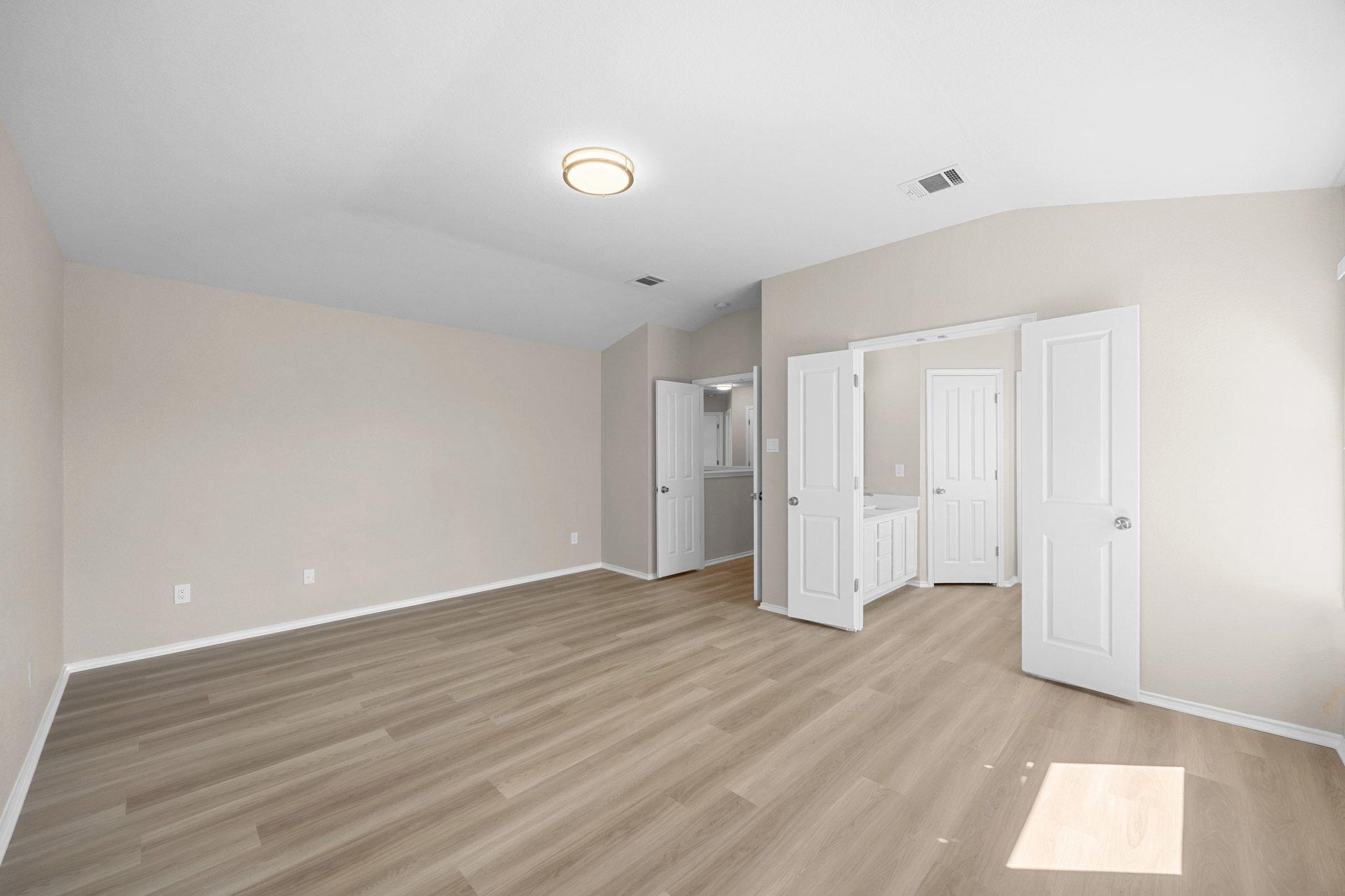 8133 Luling Lane Austin TX 78729