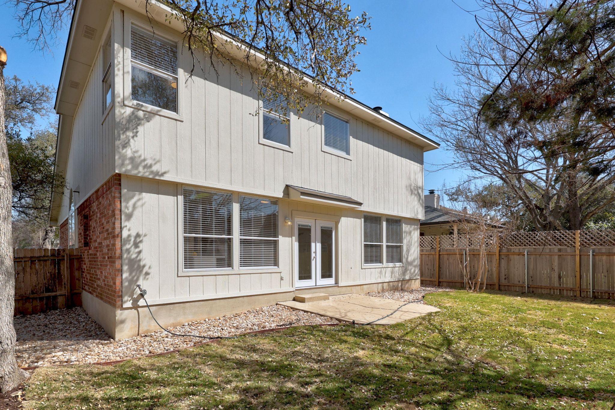 8133 Luling Lane Austin TX 78729
