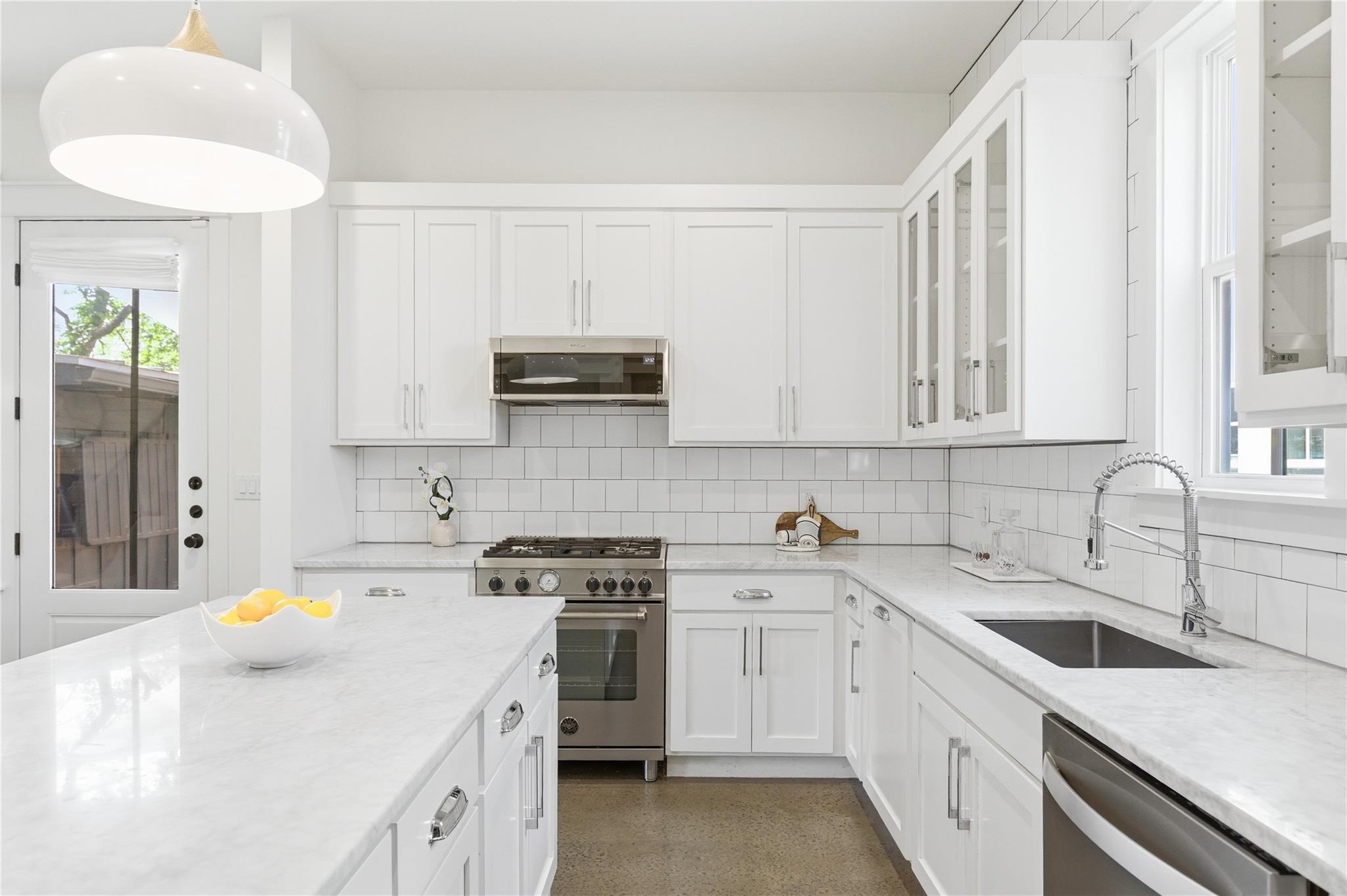 1309 Cedar Avenue Austin TX 78702