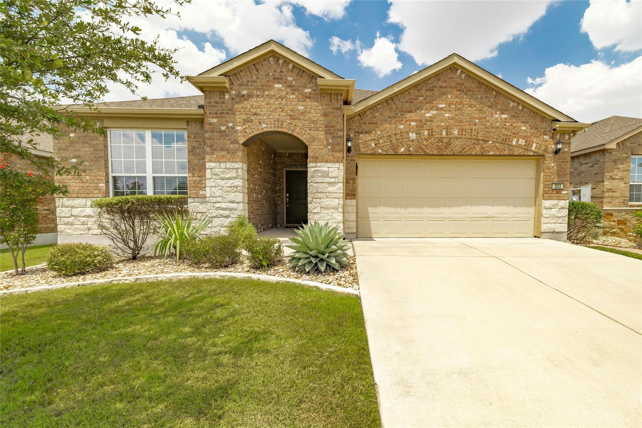 Georgetown TX, 203 Longview Lane