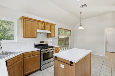 215 Rio Vista Drive Georgetown TX 78626