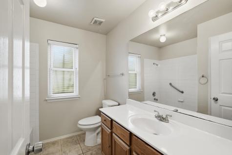 215 Rio Vista Drive Georgetown TX 78626
