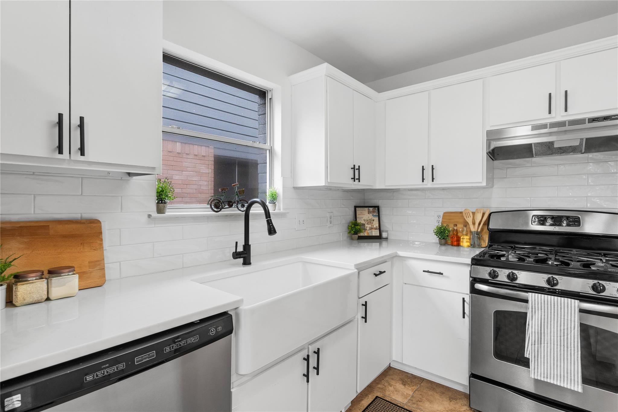1442 Sir Thopas Trail Austin TX 78748