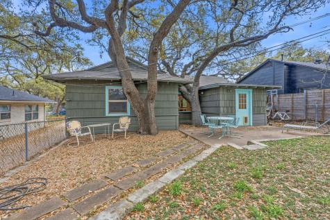 1112 Mission Ridge Austin TX 78704
