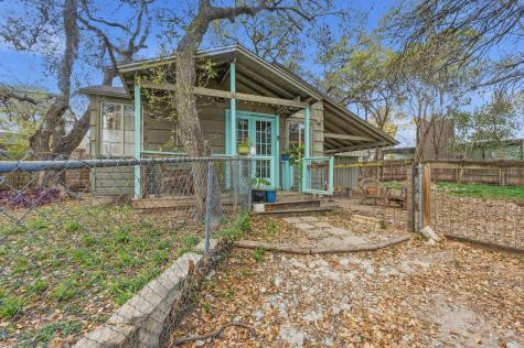 1112 Mission Ridge Austin TX 78704