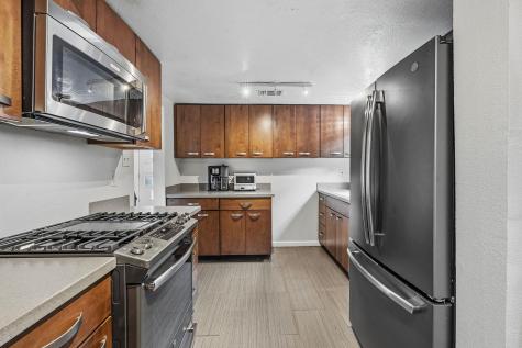 1112 Mission Ridge Austin TX 78704
