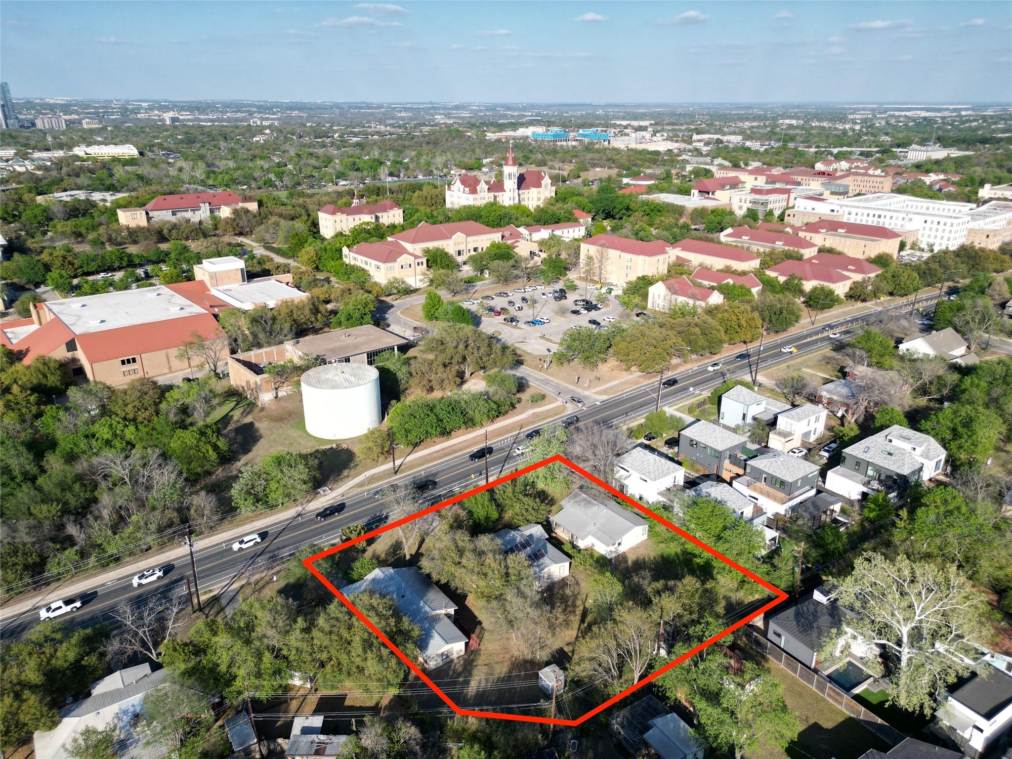 205, 207, 209 Woodward Street Austin TX 78704
