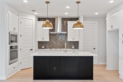 112 High Valley Drive Liberty Hill TX 78642