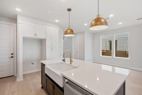 112 High Valley Drive Liberty Hill TX 78642