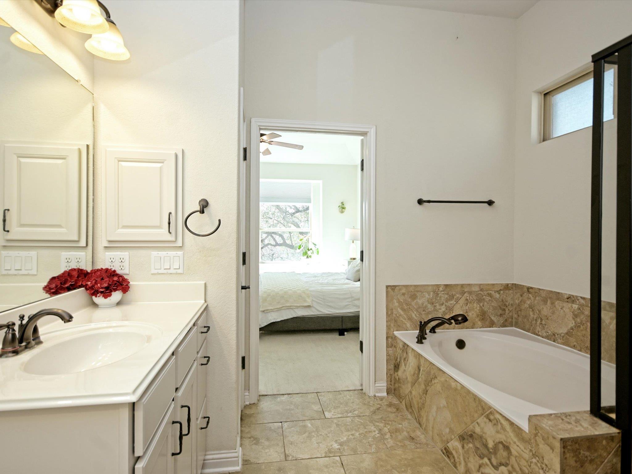 201 Bellagio Drive Austin TX 78734