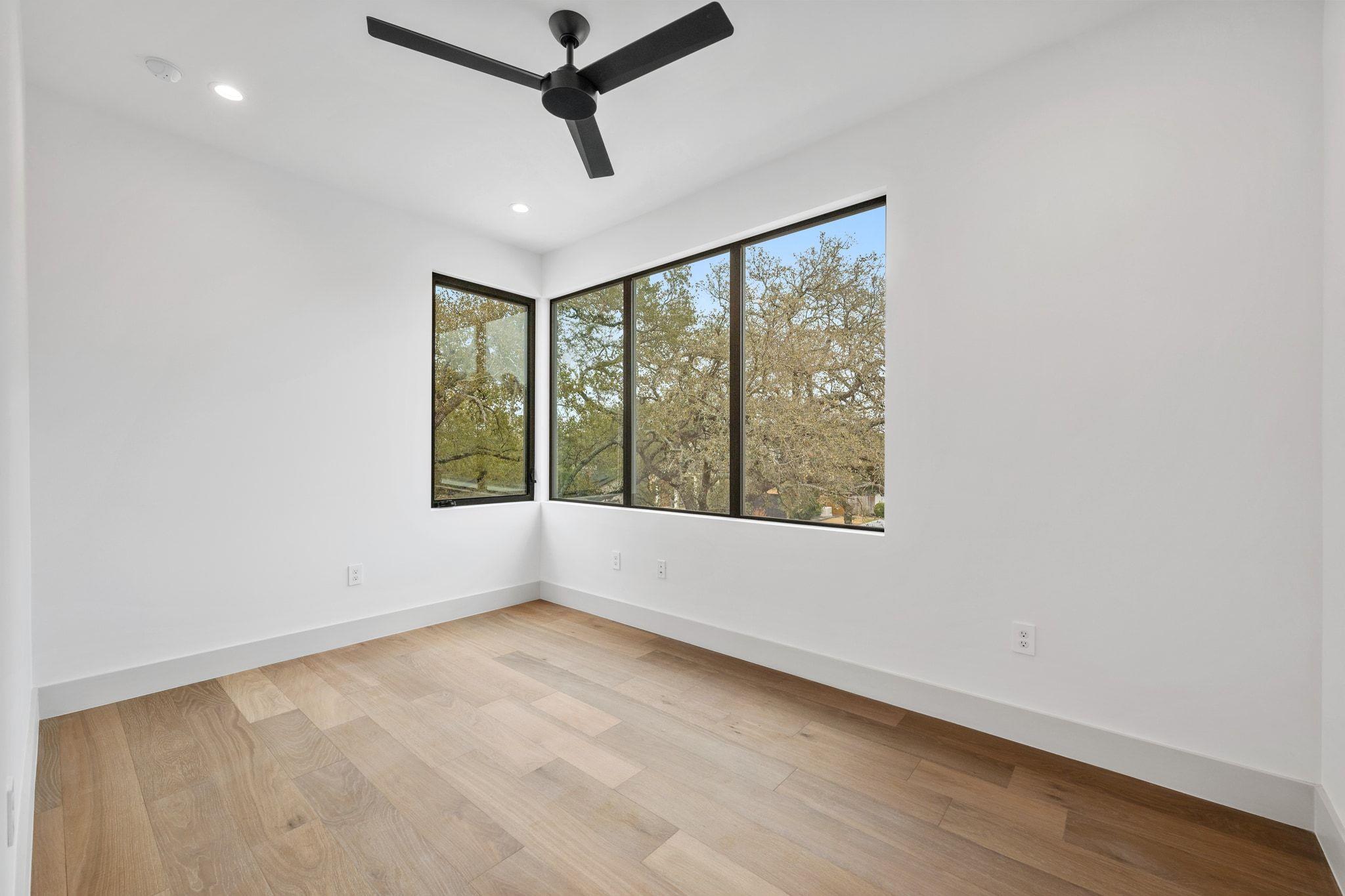 4216 Deepwoods Drive Austin TX 78731