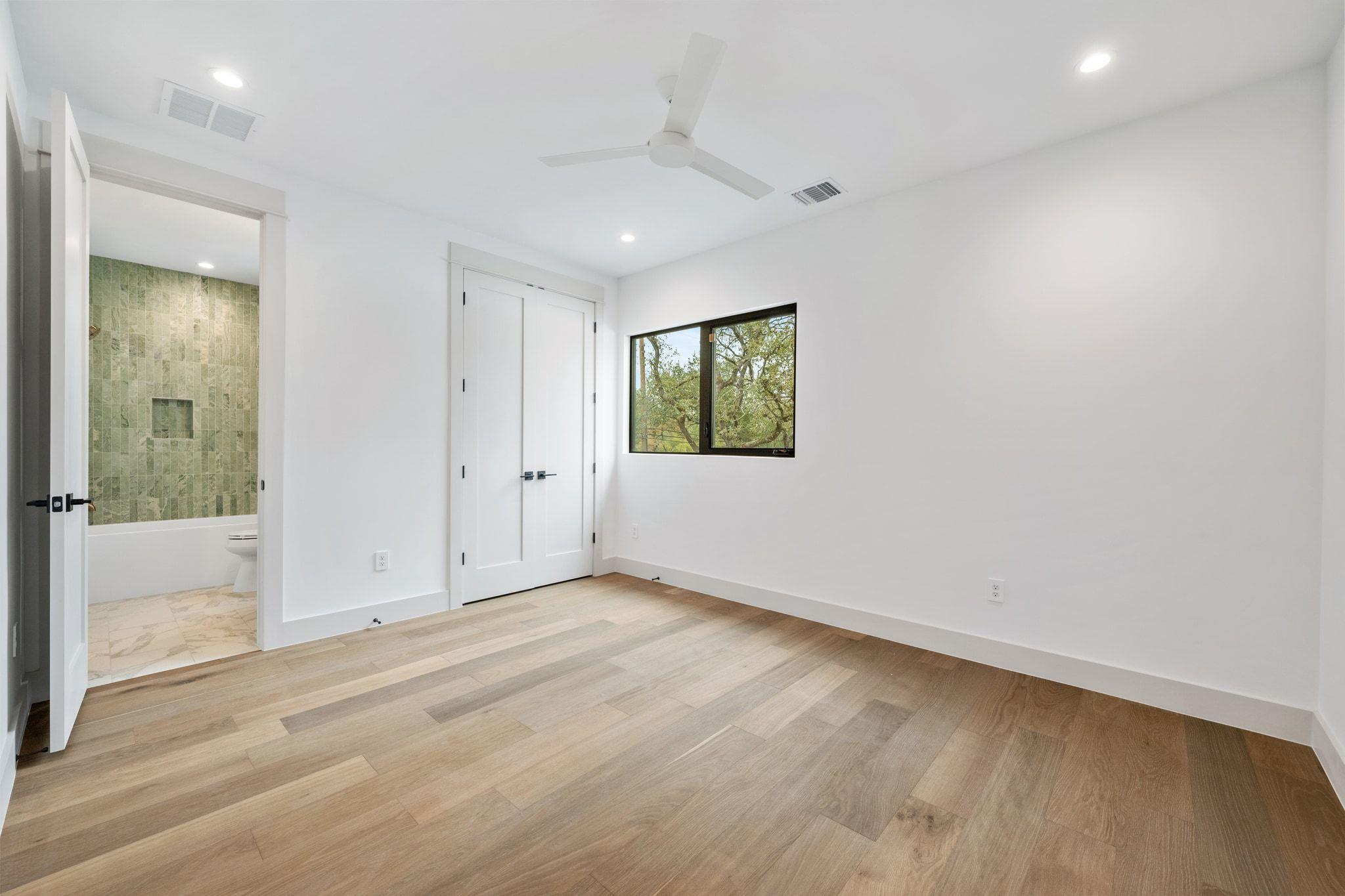 4216 Deepwoods Drive Austin TX 78731