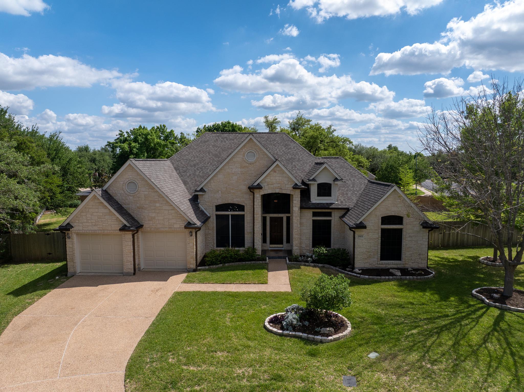 15825 Chatham Wood Drive Austin TX 78717