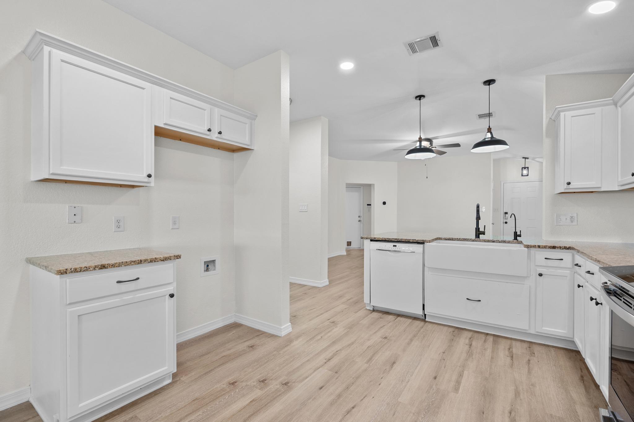 2418 Socorro Bend Leander TX 78641